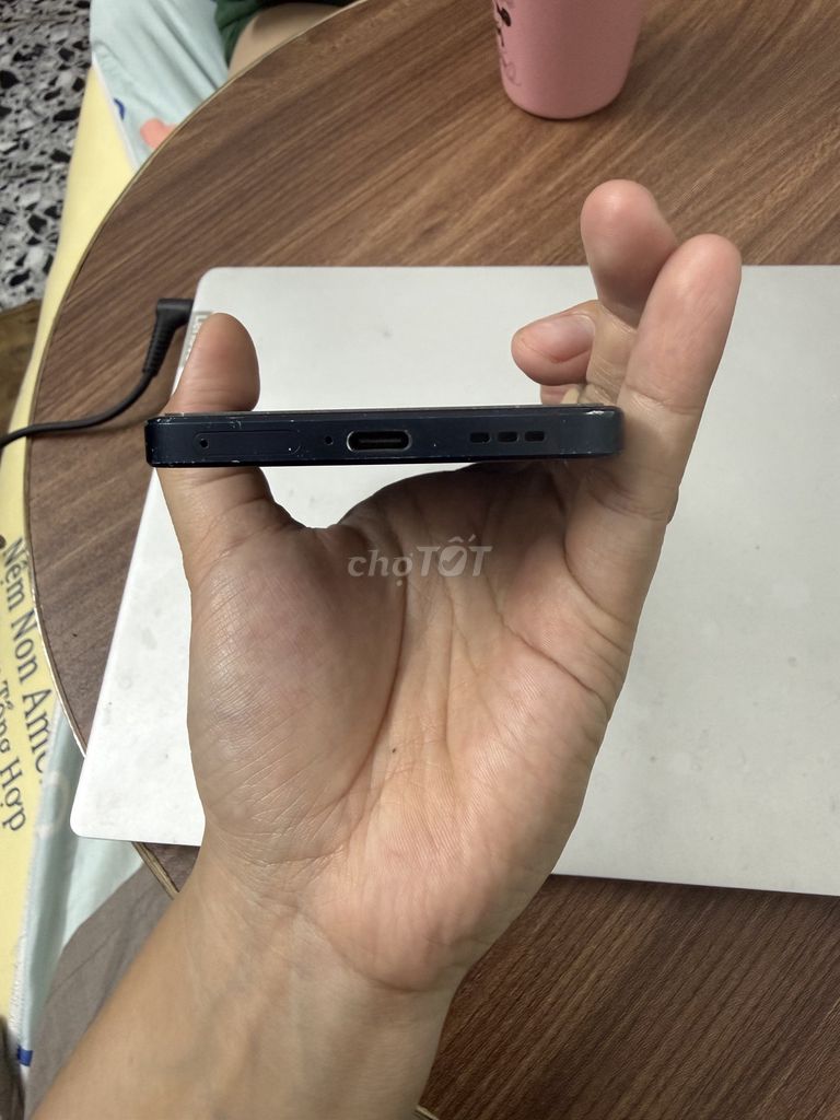 Фото 3: Oppo Reno6 5G 128GB черный