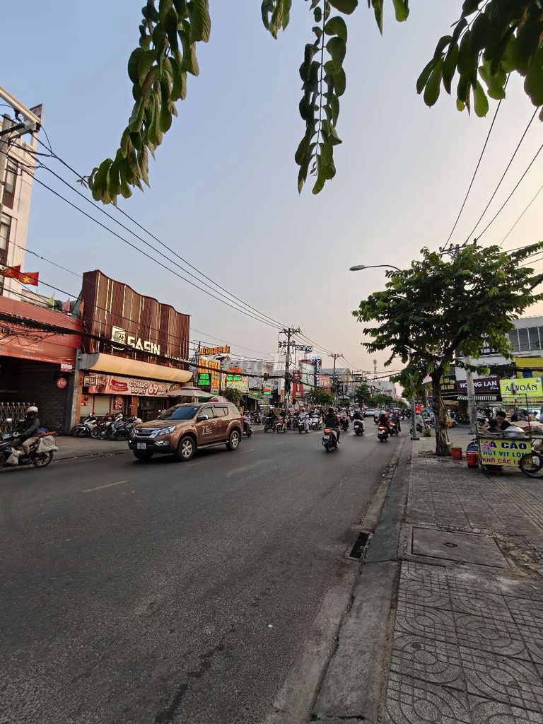 Фото 2: Giảm 2 Tỷ Nhà 4.5M x 23M Mặt Tiền Nguyễn Ảnh Thủ Ngay Ngã Tư Tô Ký
