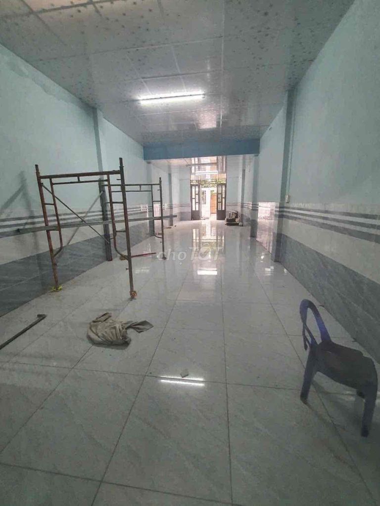 Фото 2: Сдаётся дом площадью 150 м², переулок для грузовиков, 9 млн, новый, никто не жил, подходит для шитья