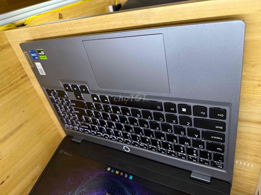 Фото 3: Lenovo LOQ i5 12450HX 15.6FHD 12G/512G RTX 3050