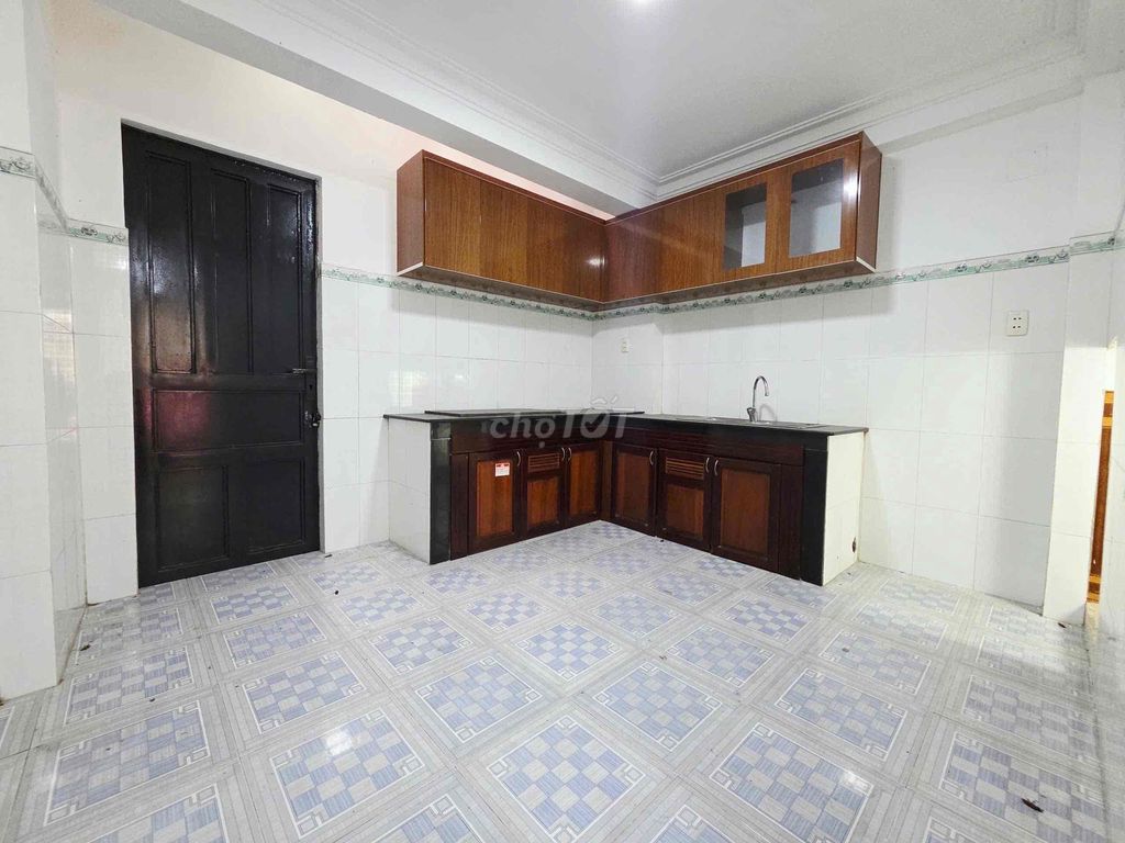Фото 3: H3M NI SƯ HUỲNH LIÊN - 4x13 - TÂN BÌNH - LỬNG 3 LẦU - 5PN