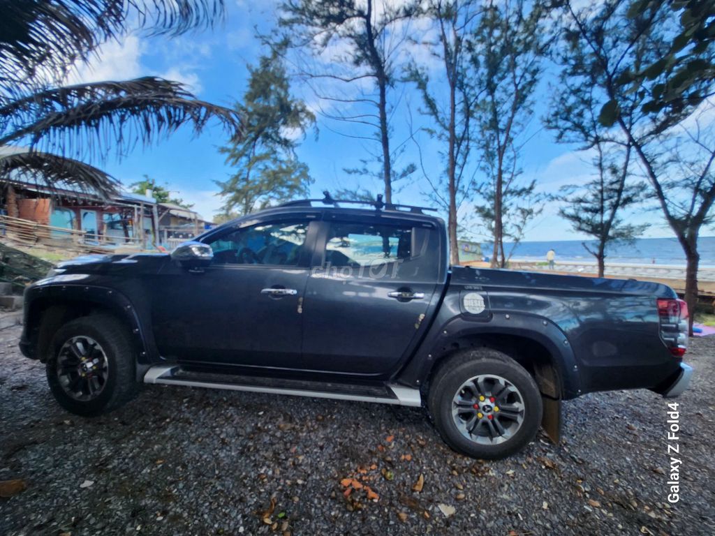 Фото 2: Mitsubishi Triton 2021 1 cầu Xám 61000km
