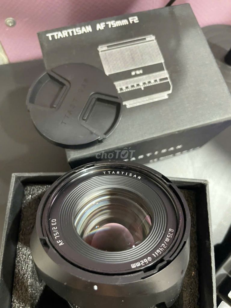Объектив TTartisan AF 75mm F2 Sony черный