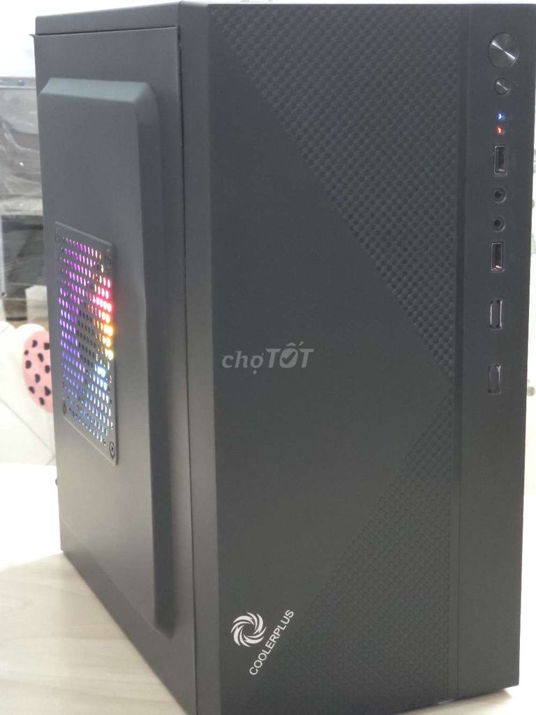 Системный блок I3 7100, RAM 8GB, SSD 120GB