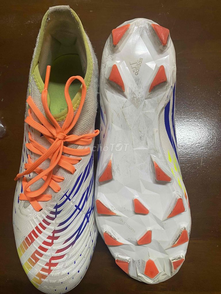 Фото 3: Бутсы футбольные Adidas Predator мужские белые