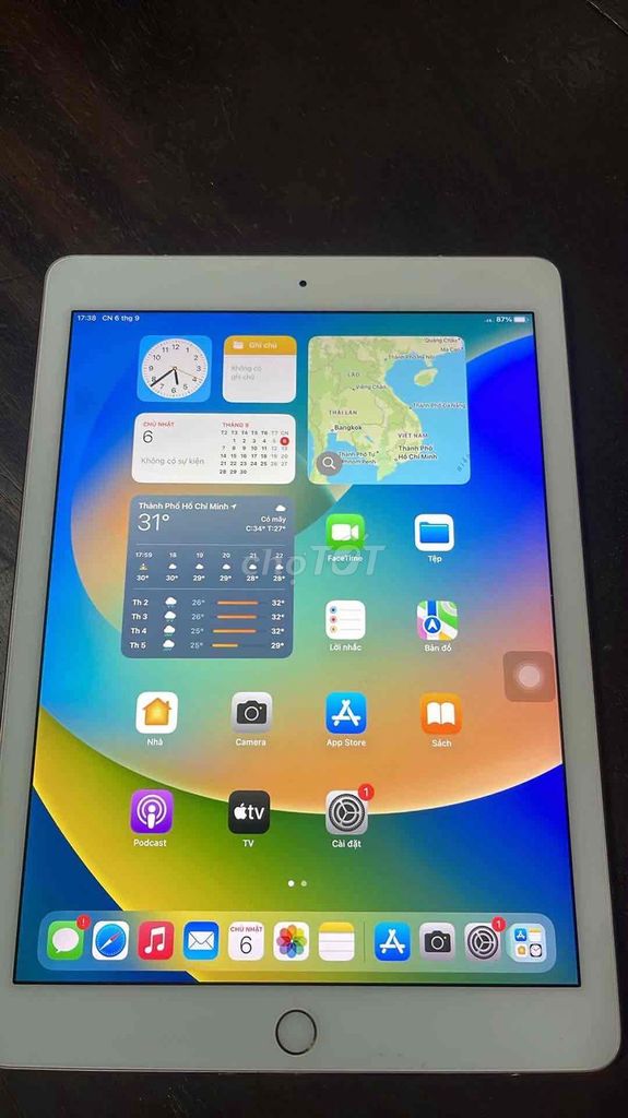 Фото 2: Apple iPad Pro (9.7 дюймов) 128GB розовое золото