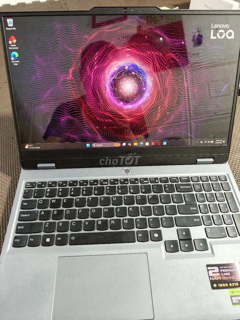 Фото 2: Lenovo LOQ R5-7235HS RTX 3050 6G 15.6 12GB/512GB