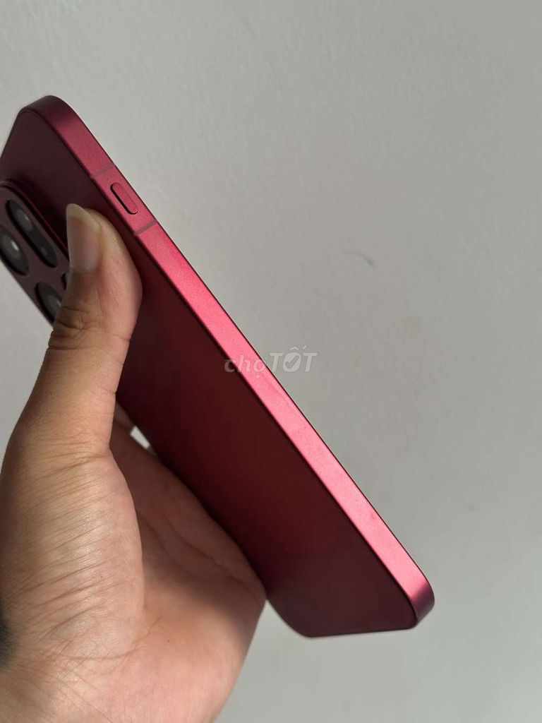 Фото 3: OPPO Find X9 12GB/256GB Красный
