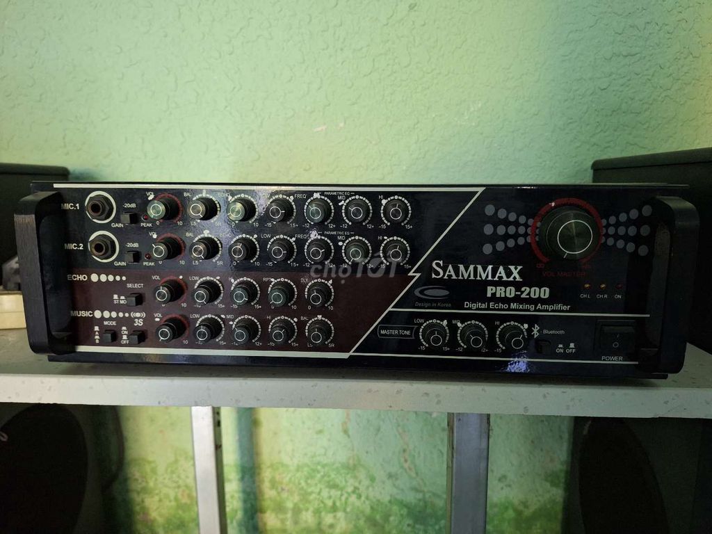 Усилитель для караоке Sammax PRO-200 300W Вьетнам