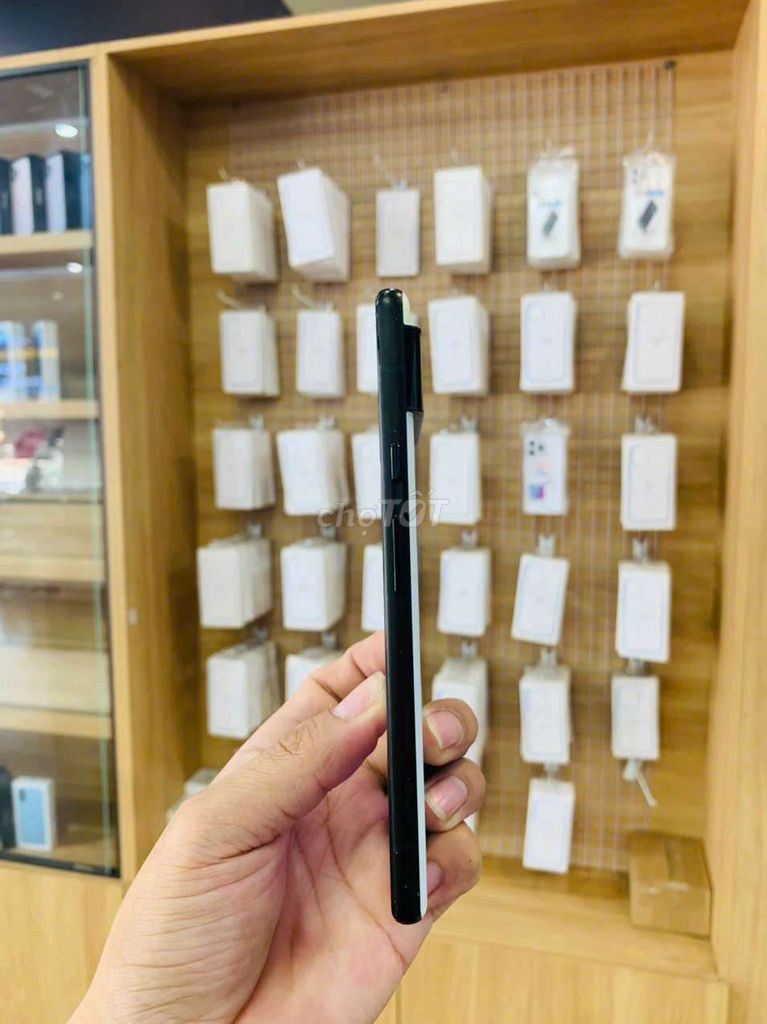 Фото 3: Google Pixel 6 128GB синий как новый