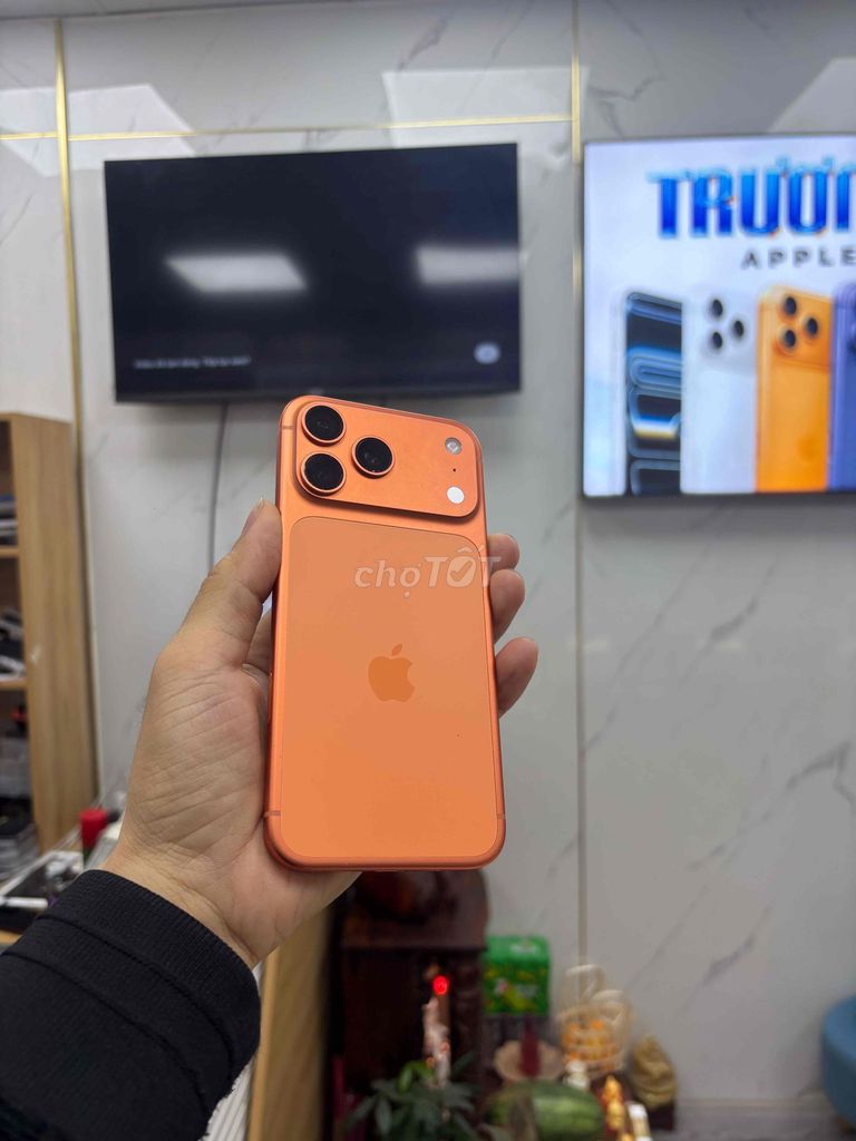 Фото 2: Apple iPhone 17 Pro Max 256GB Камера 99% оригинал, цена