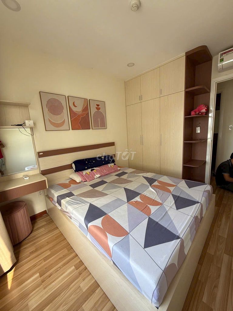 Фото 3: Сдаётся угловая квартира Diamond Riverside 74 м², 2 спальни, 2 санузла, премиальная мебель. 11 млн