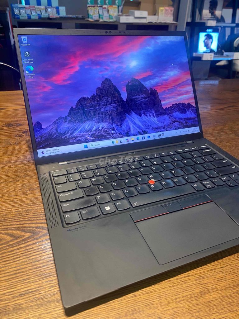Фото 3: Lenovo ThinkPad X1 Carbon i7-1167G7 13.9 inch 16GB