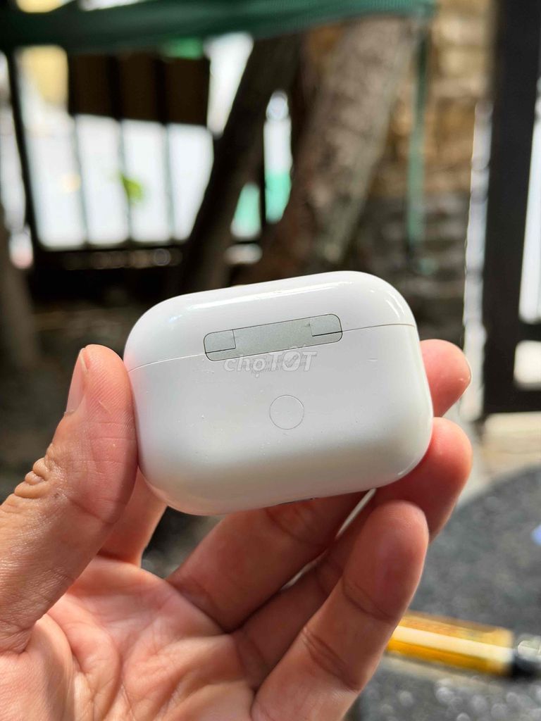 Фото 2: Наушники Airpods Pro 2 Оригинал, корпус с разъемом Lightning