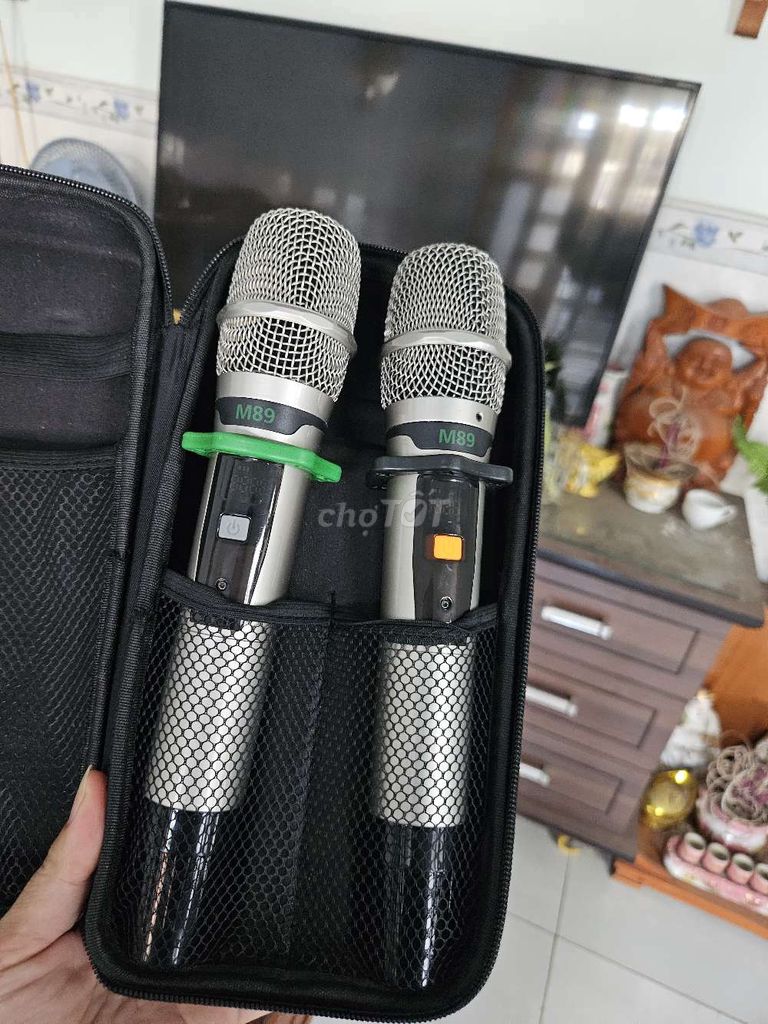 Фото 2: Колонка BEST BT 6800 Black 700W