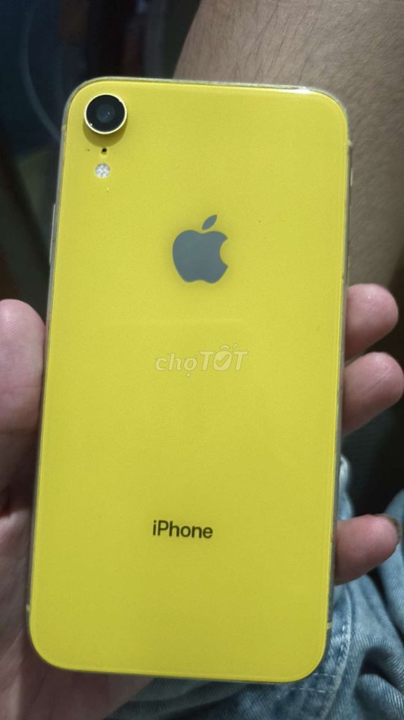 Apple iPhone XR 256GB золотой