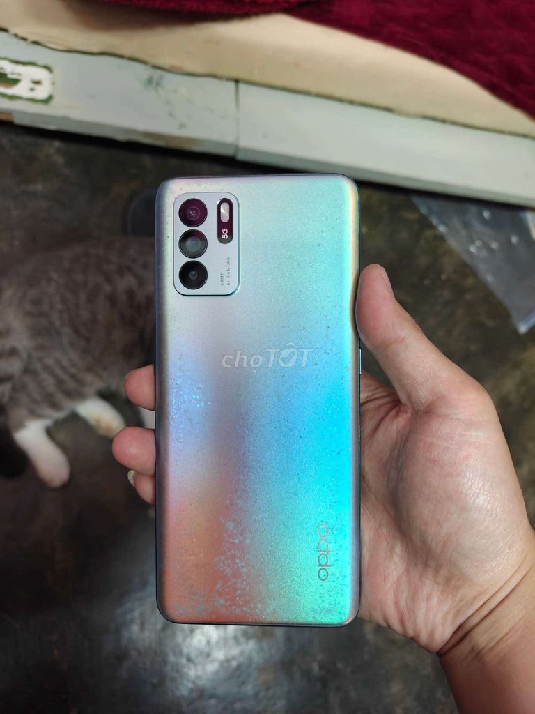 Фото 2: Oppo Reno 6Z 5G