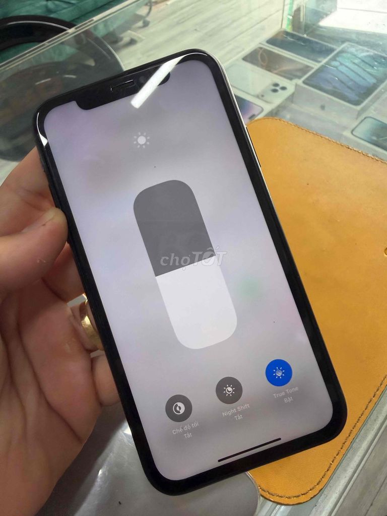 Фото 2: iPhone Xr 64GB черный б/у