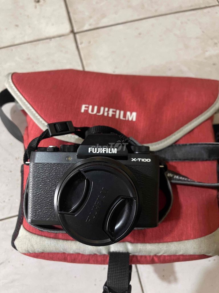 Фотоаппарат Fujifilm X-T100 Black APS-C