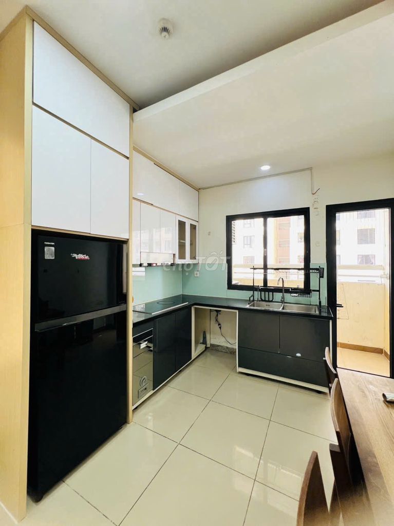 Фото 2: Сдается квартира Era Town 90 м², 2 спальни, с полной мебелью, цена 11 млн (торг)
