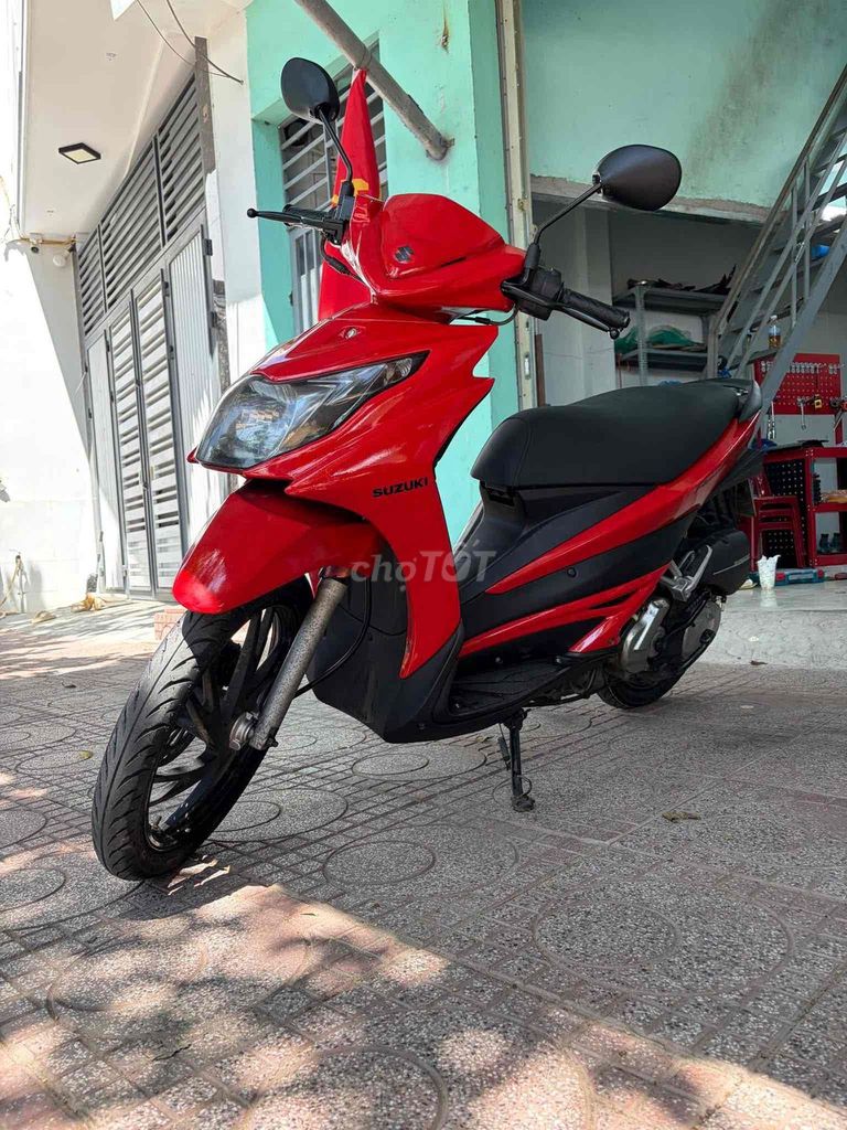 Фото 2: Suzuki Hayate 125 2025 Красный Спортивный