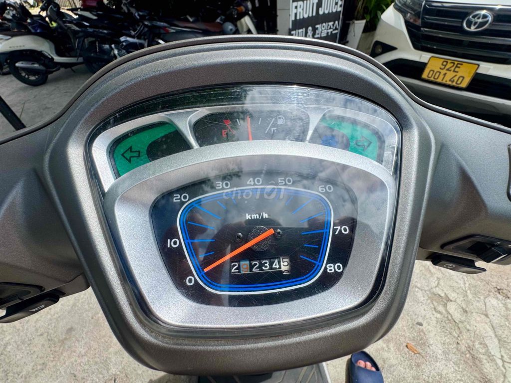 Фото 3: Kymco Candy 50 2022 Xám 29.000 km