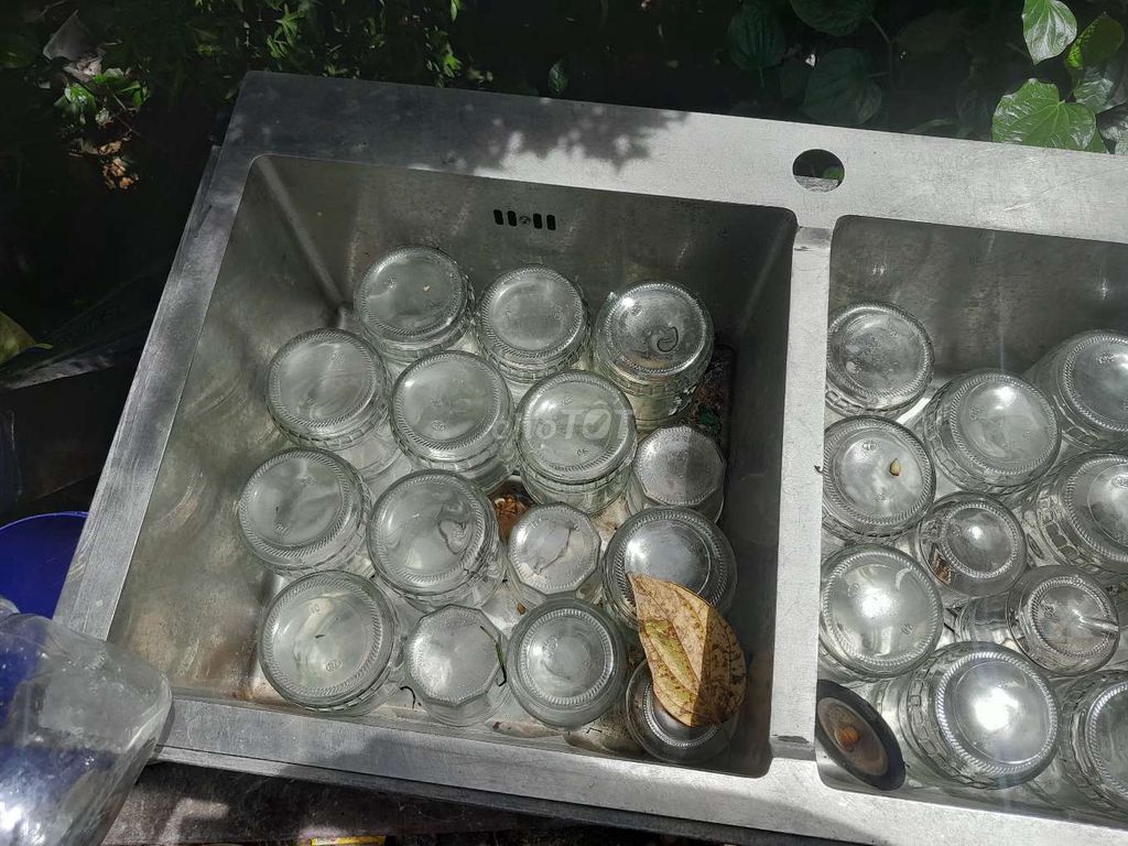 Продам стеклянные банки для бойцовой рыбки