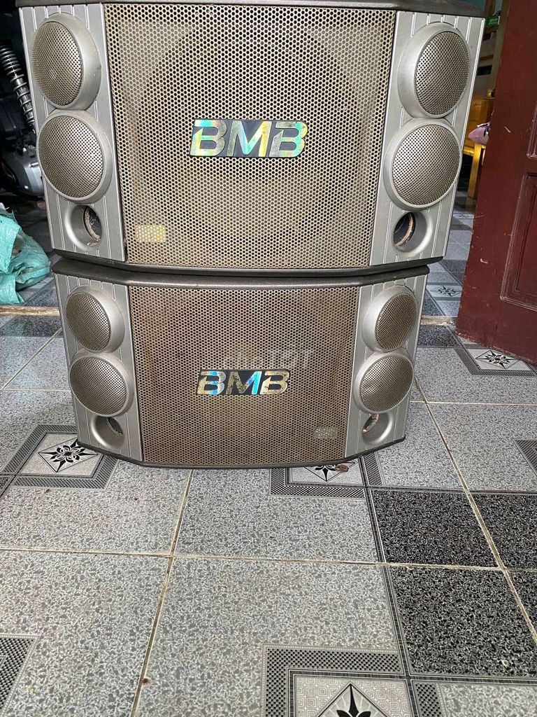 Колонка для караоке BMB CSX-850 Silver 500W