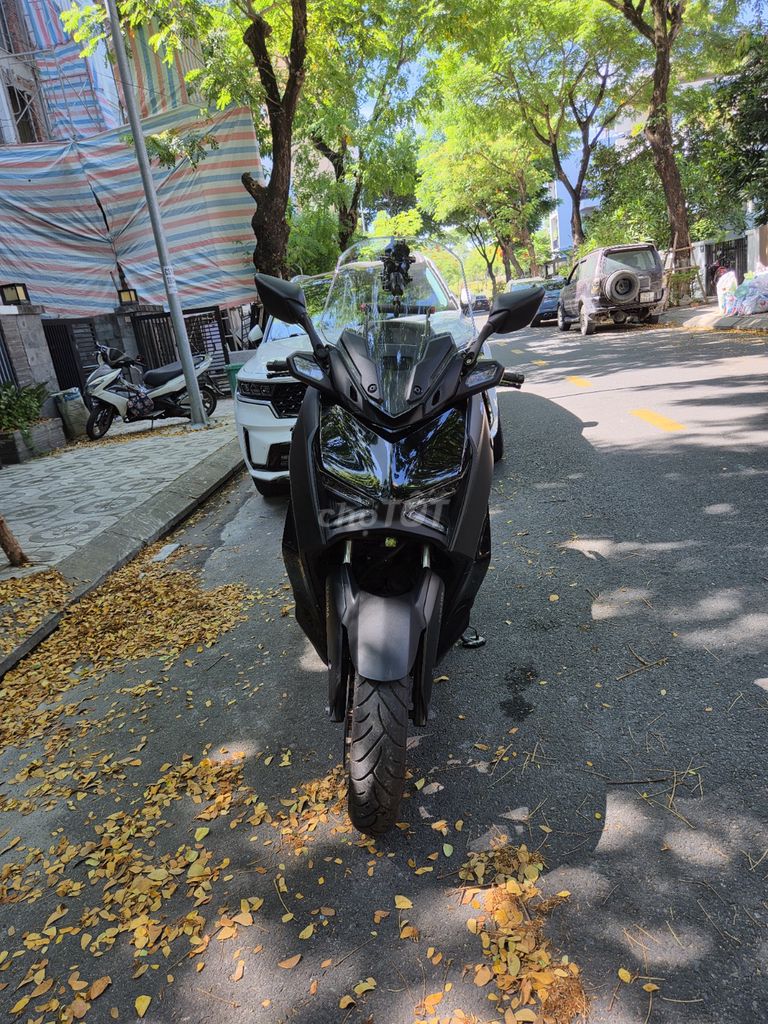 Yamaha XMAX Черный 3659 км