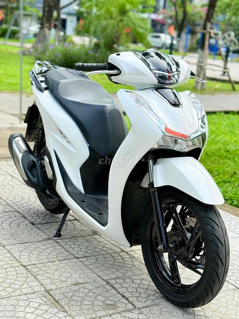 Honda SH 125 2022 Белый Вьетнам