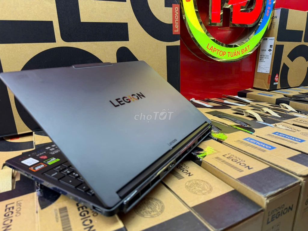LEGION R7000X RTX 5060 ИГРОВОЙ МОНСТР
