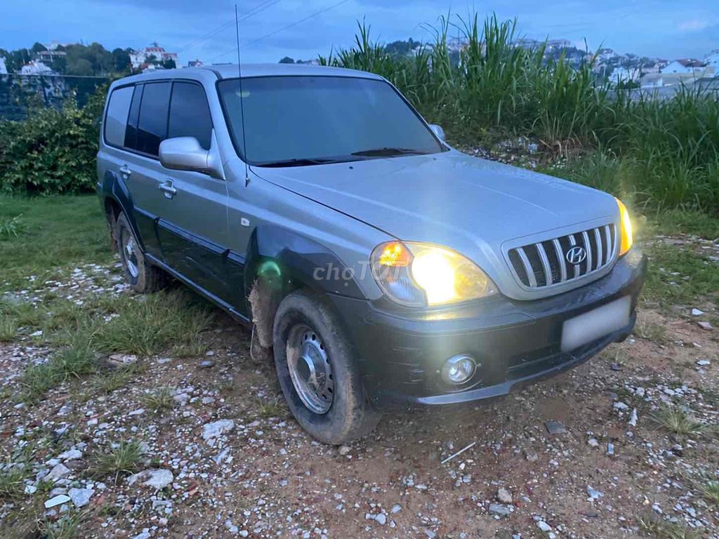 Фото 2: Hyundai Terracan SUV механика Серебристый