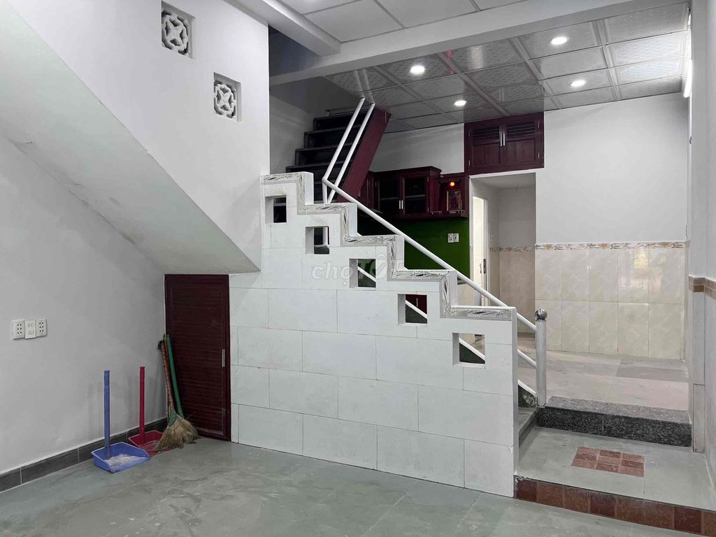 Фото 2: Аренда дома (NC) фасад 61B Phan Đình Phùng, P.17, Phú Nhuận