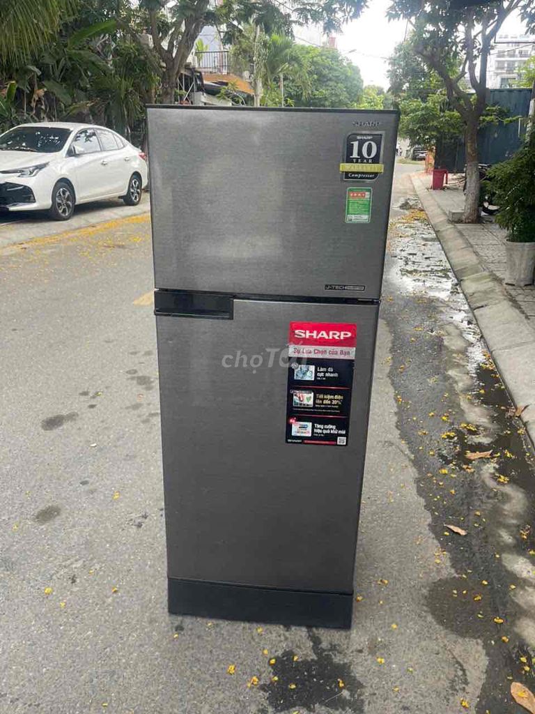 Холодильник Sharp 180L Inverter серый