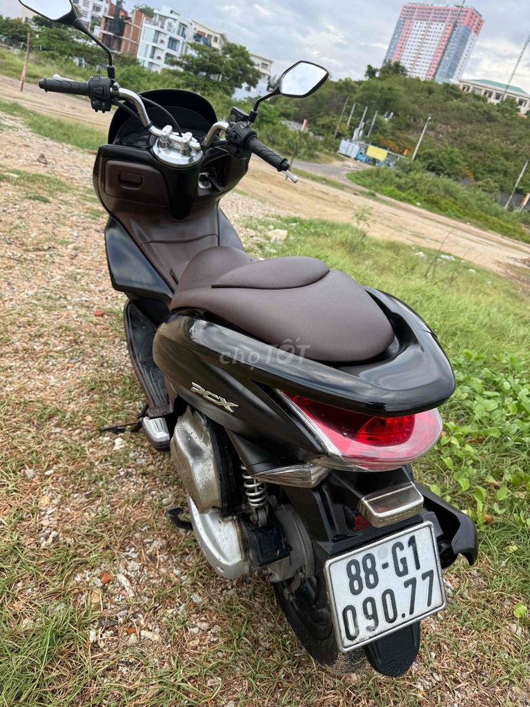 Фото 3: Honda PCX 125 2012 черно-коричневый, 19 745 км
