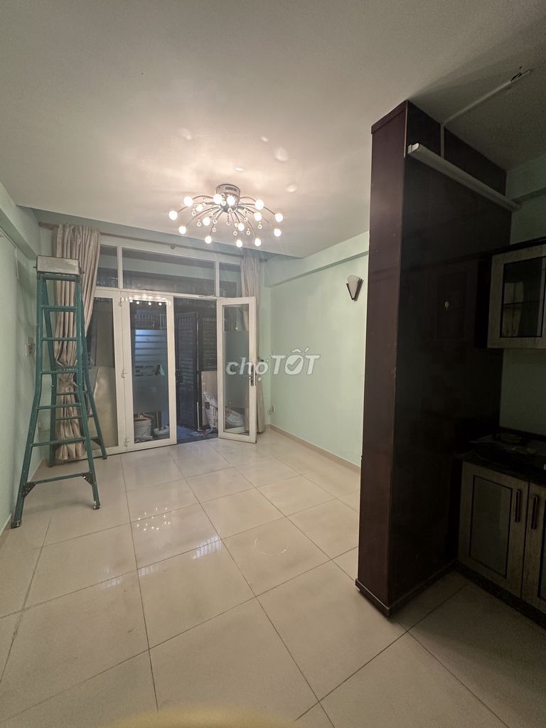 Сдается дом в переулке 351, улица Ле Ван Ши, квартал 13, район 3