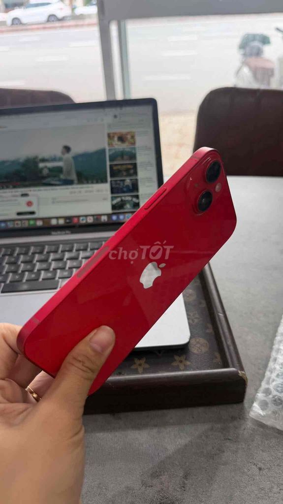 Фото 2: Apple iPhone 14 Plus 128GB Красный 99%