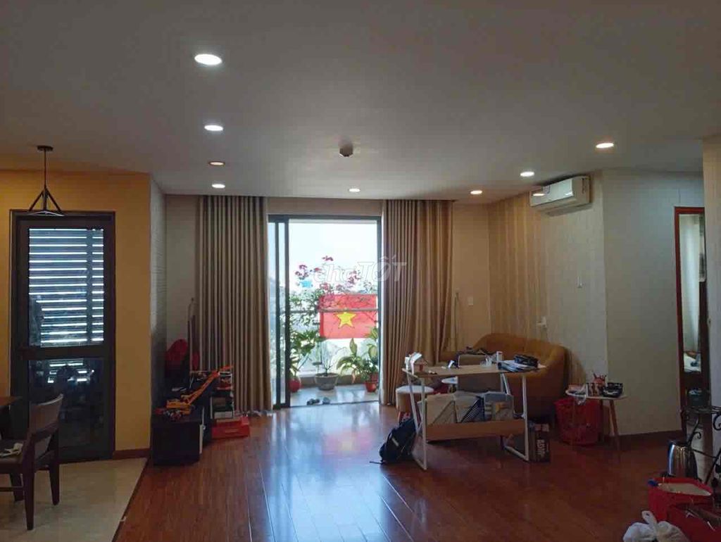 Фото 2: Квартира 3 спальни 117 м² с полной меблировкой The Gold View