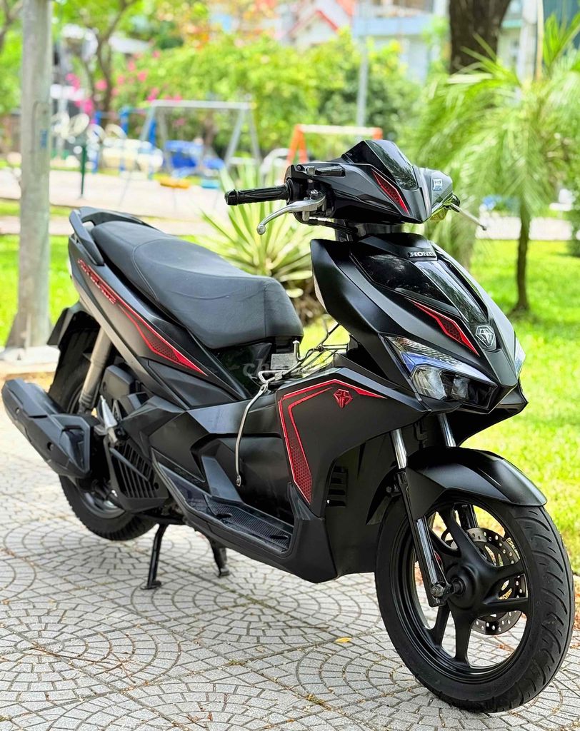 Honda Air Blade 2018 Черный
