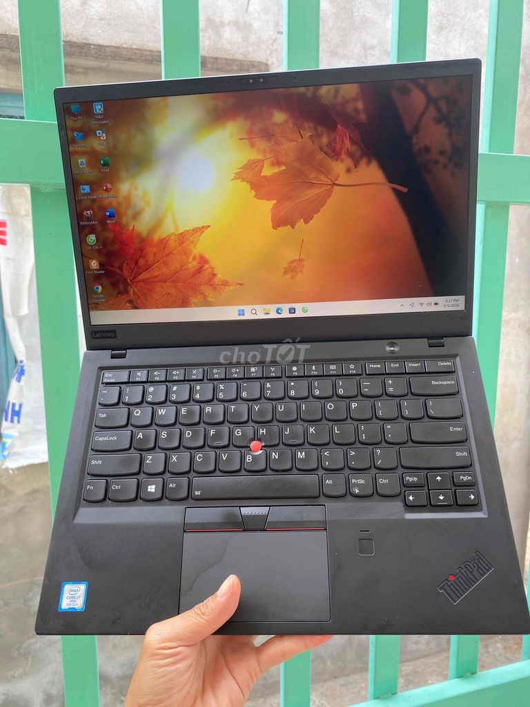 Фото 3: Lenovo ThinkPad X1 Carbon i7 16GB/256GB 14 inch