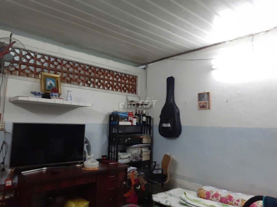 Фото 3: Дом 1 этаж Bạch Đằng – 15-й квартал – Биньтхань – 107м² – переулок для автомобилей (70 млн/м²)