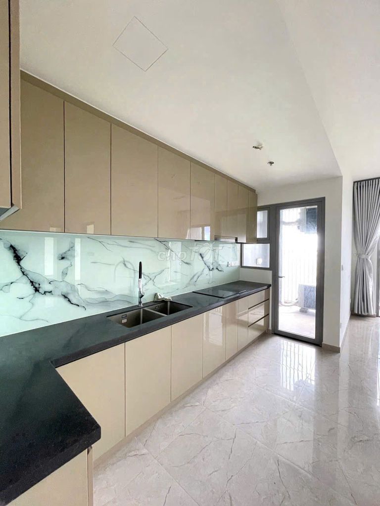 Фото 3: ⭐CELESTA RISE СРОЧНАЯ АРЕНДА 2 спальни 2 санузла 80м² с базовой мебелью всего 13 млн