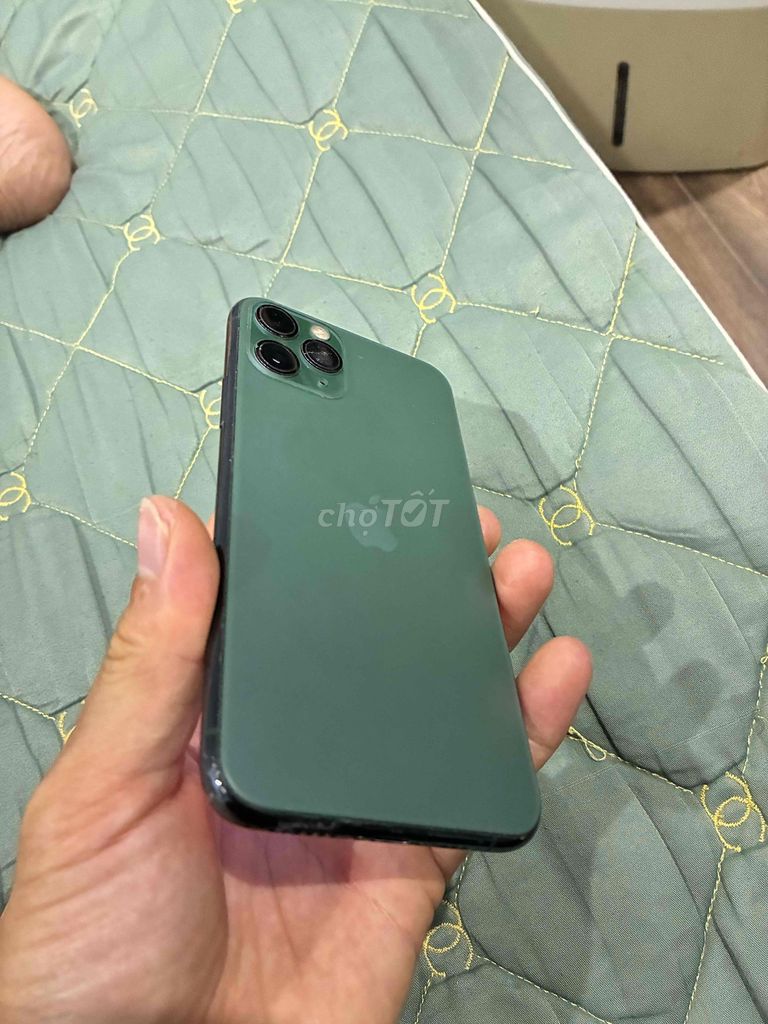 Фото 3: iPhone 11 Pro зеленый мох с неисправным Face ID и камерой