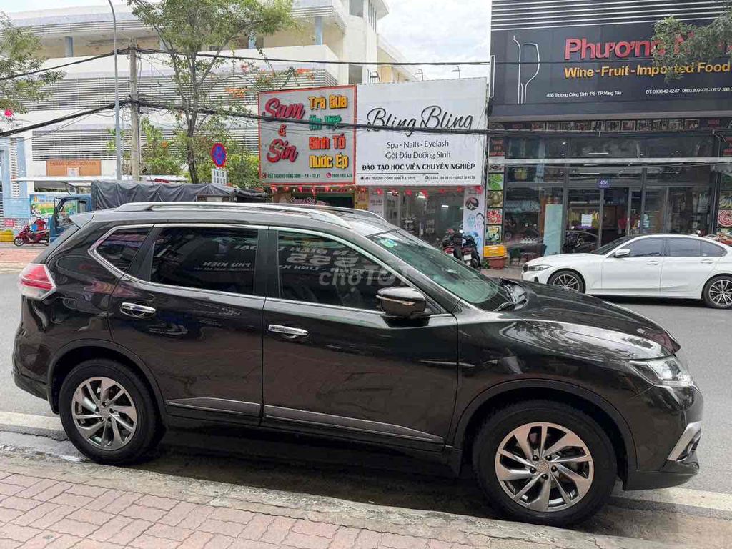 Фото 2: Nissan Xtrail 2.5 AT 2020 Черный 83.000 км