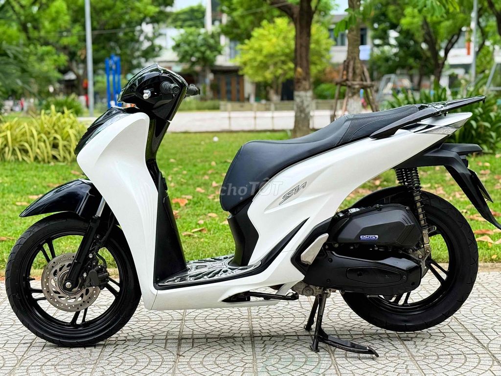 Фото 2: Honda SH 150 ABS 2021 Белый