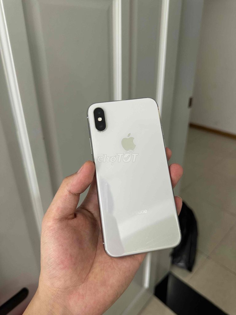 Apple iPhone X Silver Super Retina