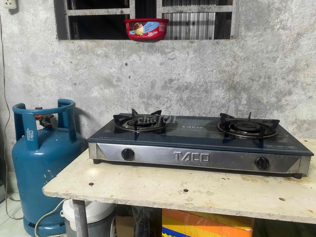 Двухконфорочная газовая плита Taco со стеклом, черный металл, серебро