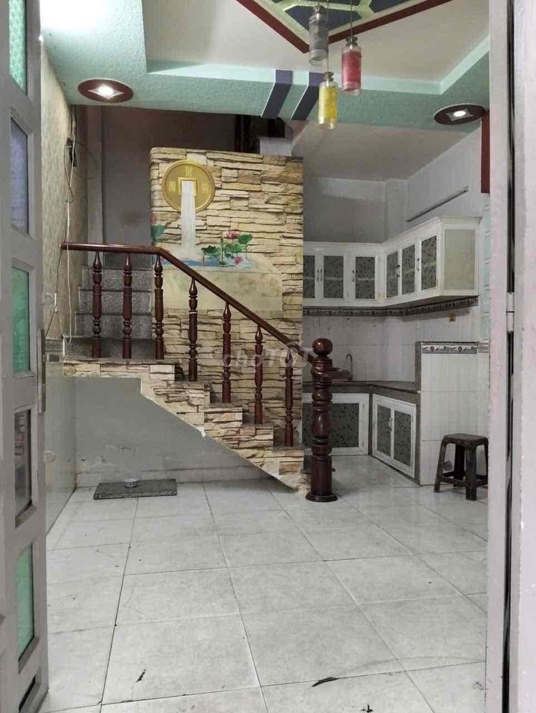 Nhà trệt 2 lầu 4*7, 2PN, gần Gò Vấp