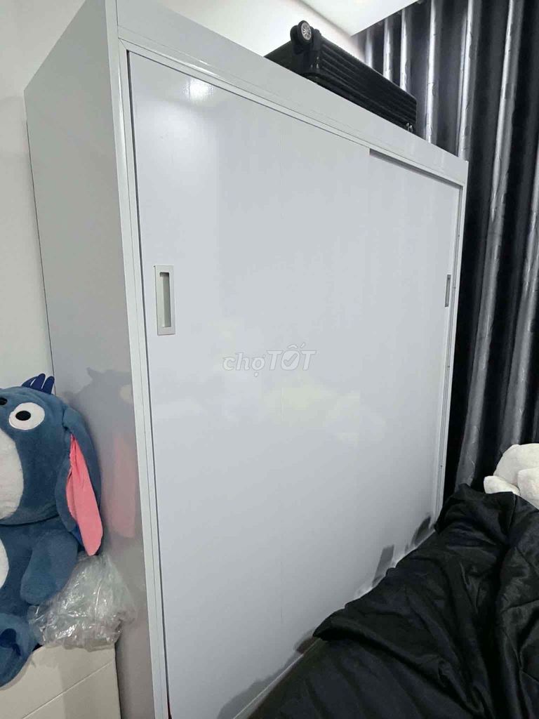 Пластиковый шкаф Chinhuei белый 1м9 x 1м6