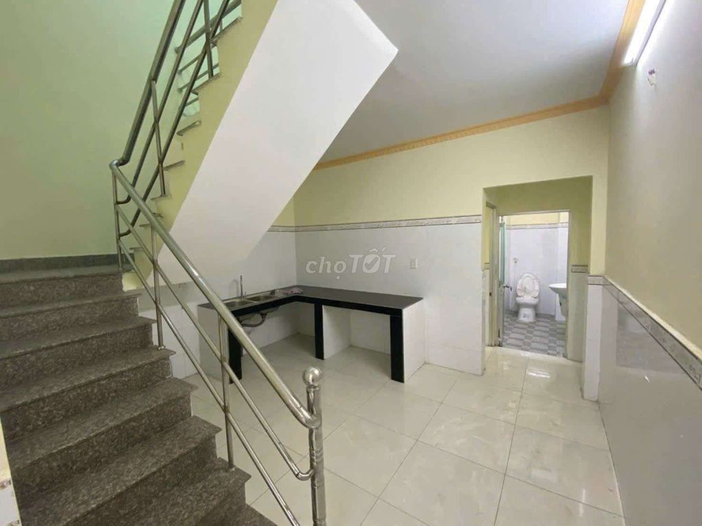 Фото 3: Дом 2 этажа, 3 спальни, 2 санузла, ds48, hbchanh, рядом с Gigamall